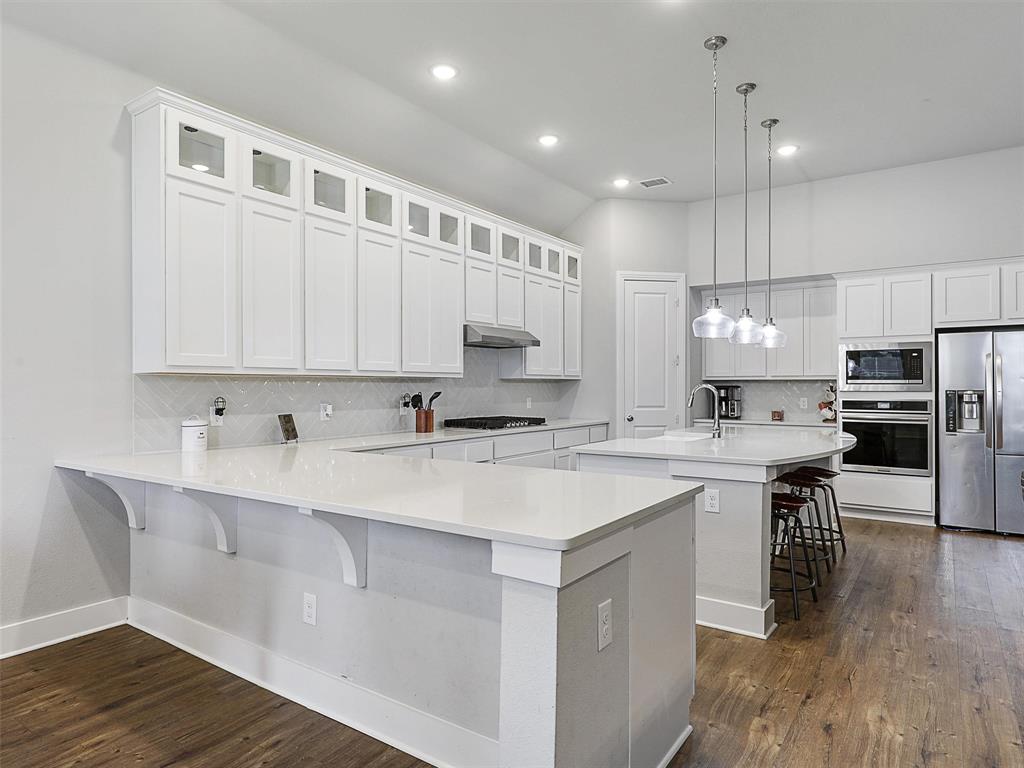 Gateway Village - The Reserve - Residential