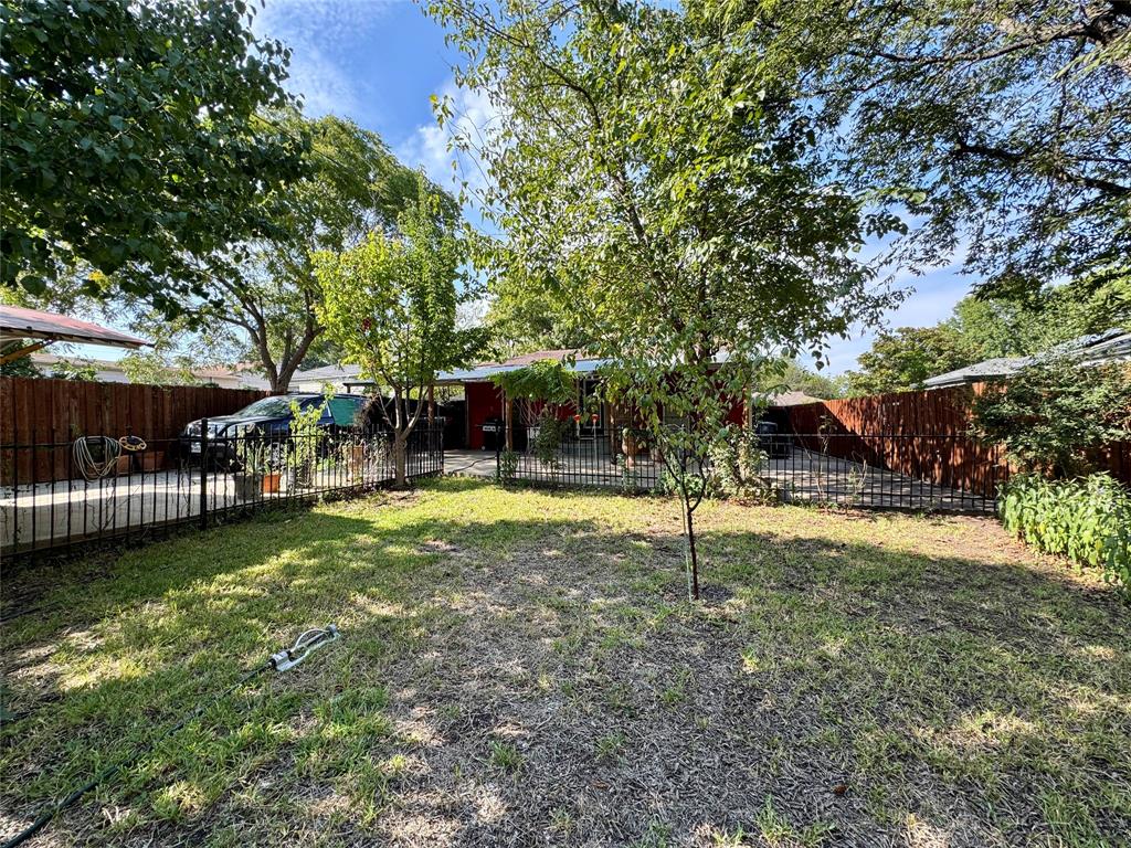 Deerpath Village 03 - Residential