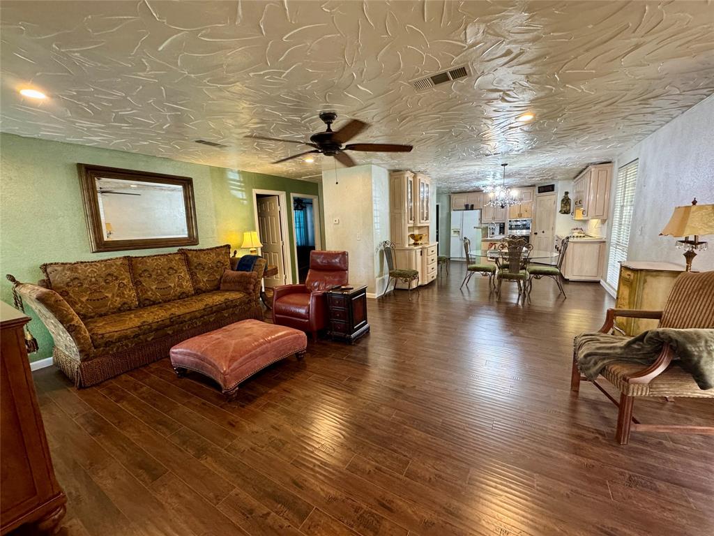 Deerpath Village 03 - Residential