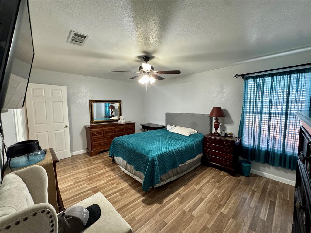 Deerpath Village 03 - Residential