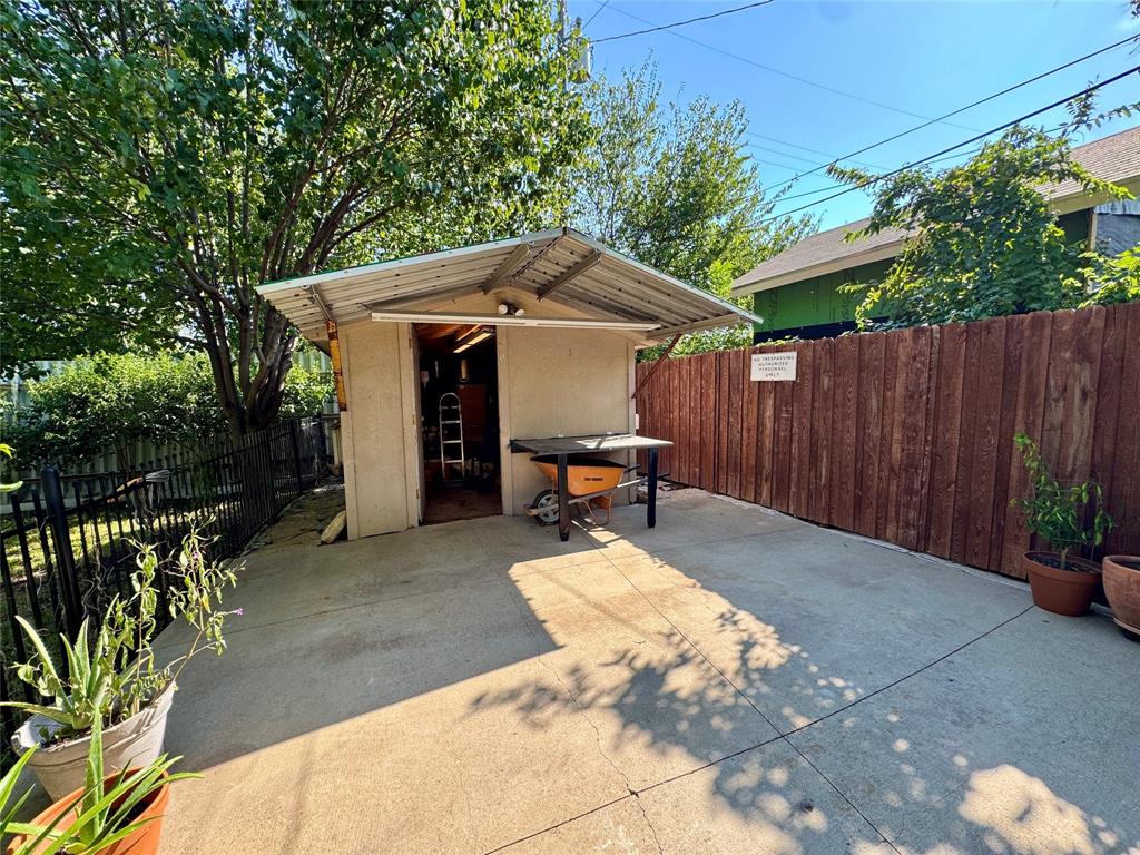 Deerpath Village 03 - Residential