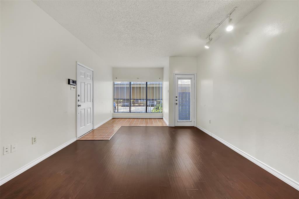 9254 Forest Lane 407