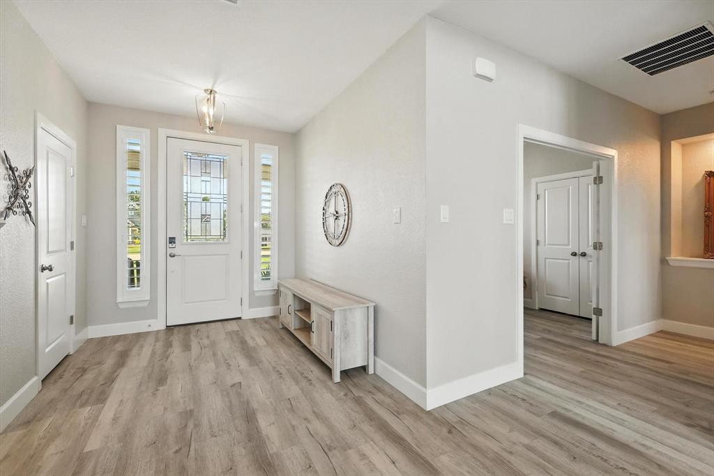 1686 Freedom Court