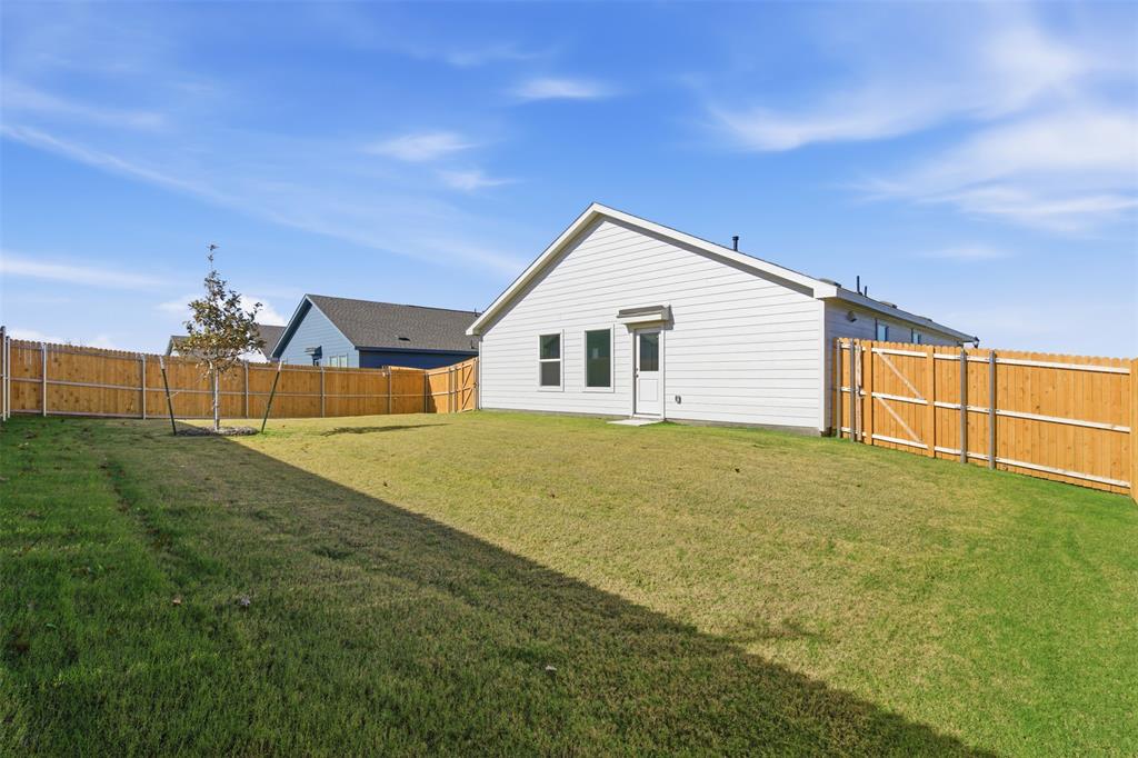 HIDDEN MEADOWS PHASE 1, BLOCK E, LOT 21, ACRES 0.1 - Residential Lease