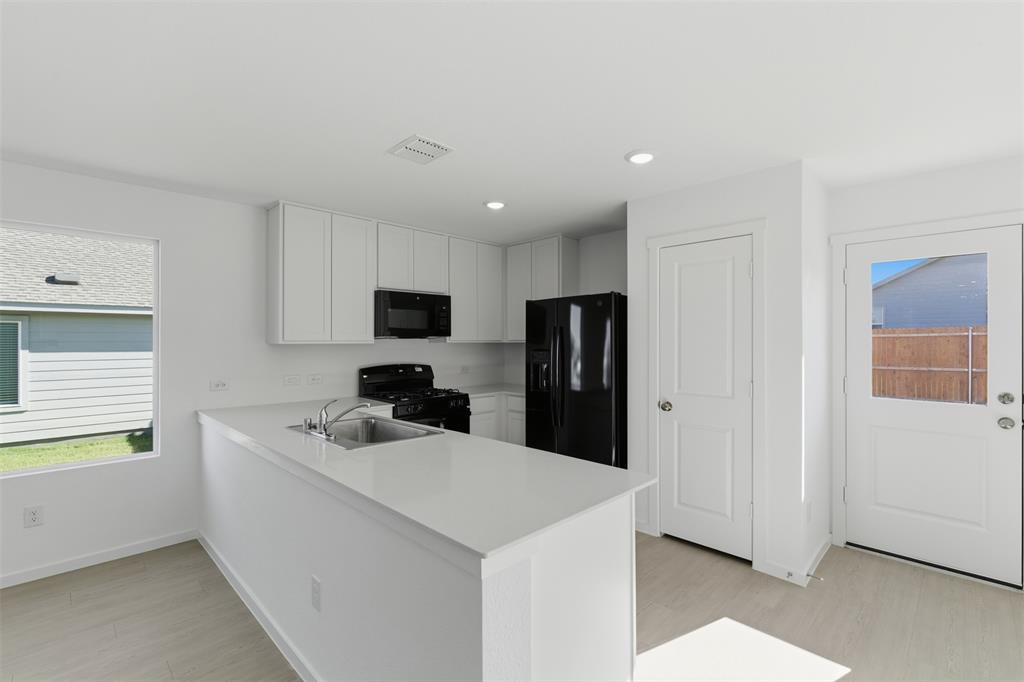 HIDDEN MEADOWS PHASE 1, BLOCK E, LOT 21, ACRES 0.1 - Residential Lease