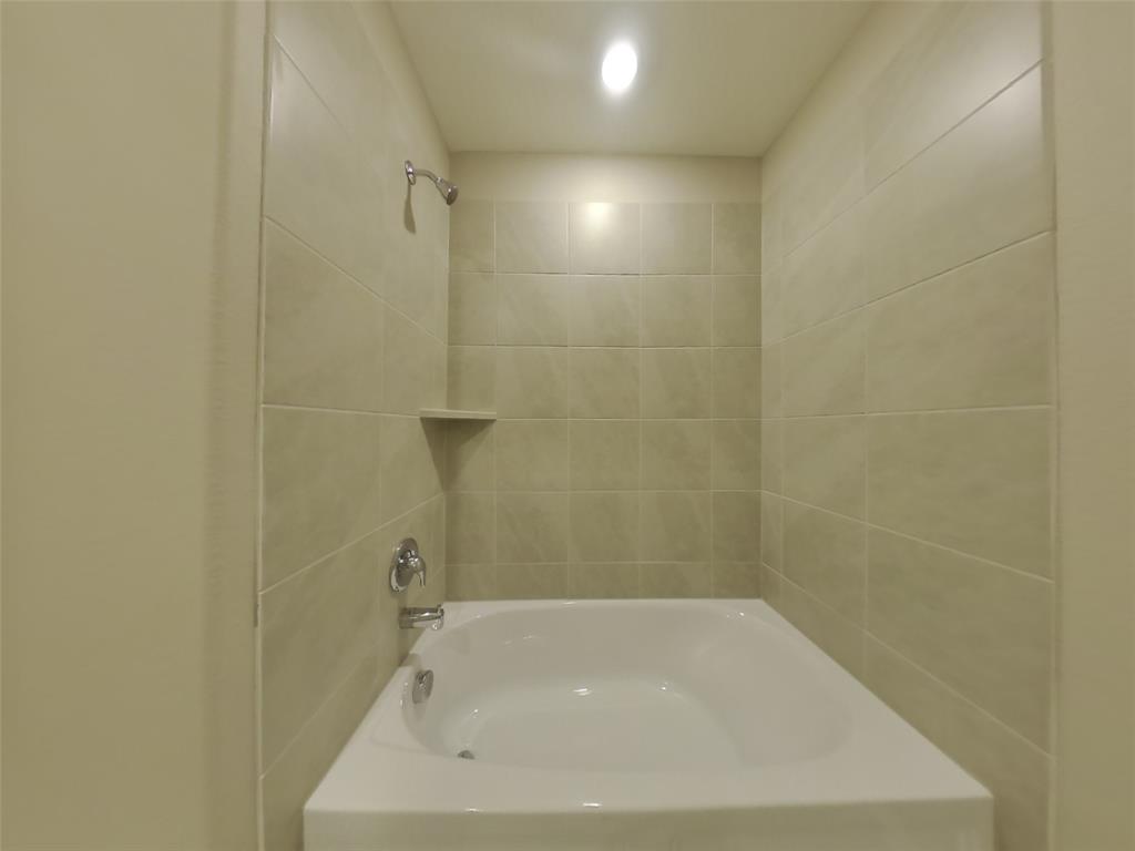 Shale Crk Ph 3a - Residential Lease