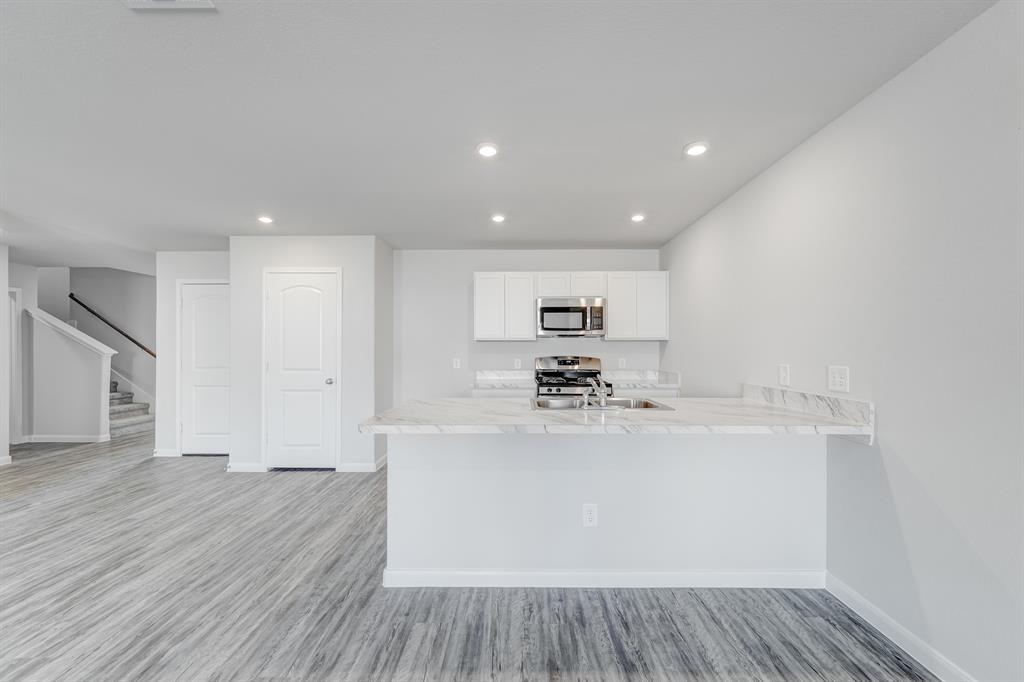 Still Water Lakes - Residential