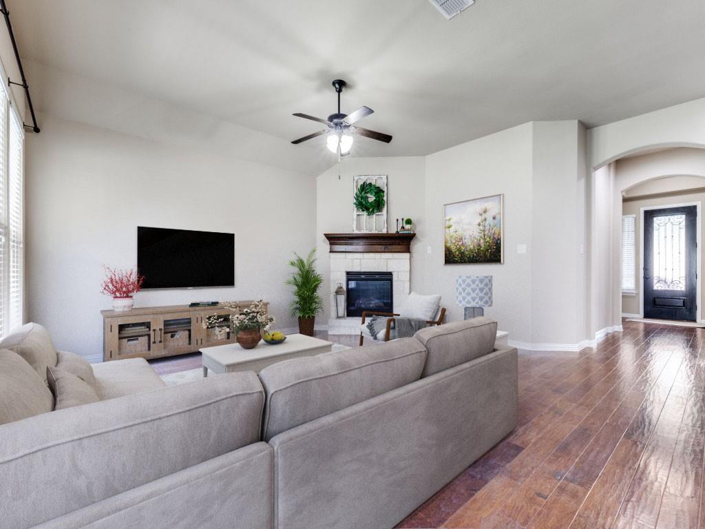 1329 Poplar Drive