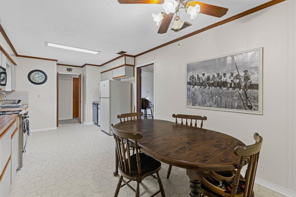 S4935 SHERWOOD FOREST ADDITION SEC 1 4 Acres .2179 - Residential