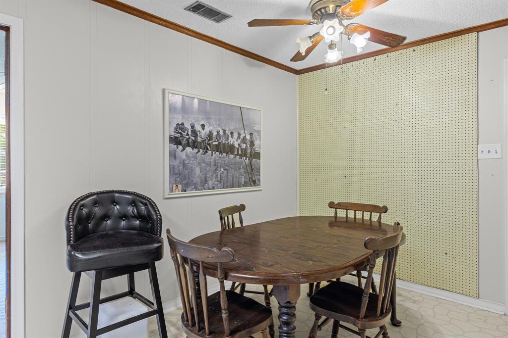 S4935 SHERWOOD FOREST ADDITION SEC 1 4 Acres .2179 - Residential