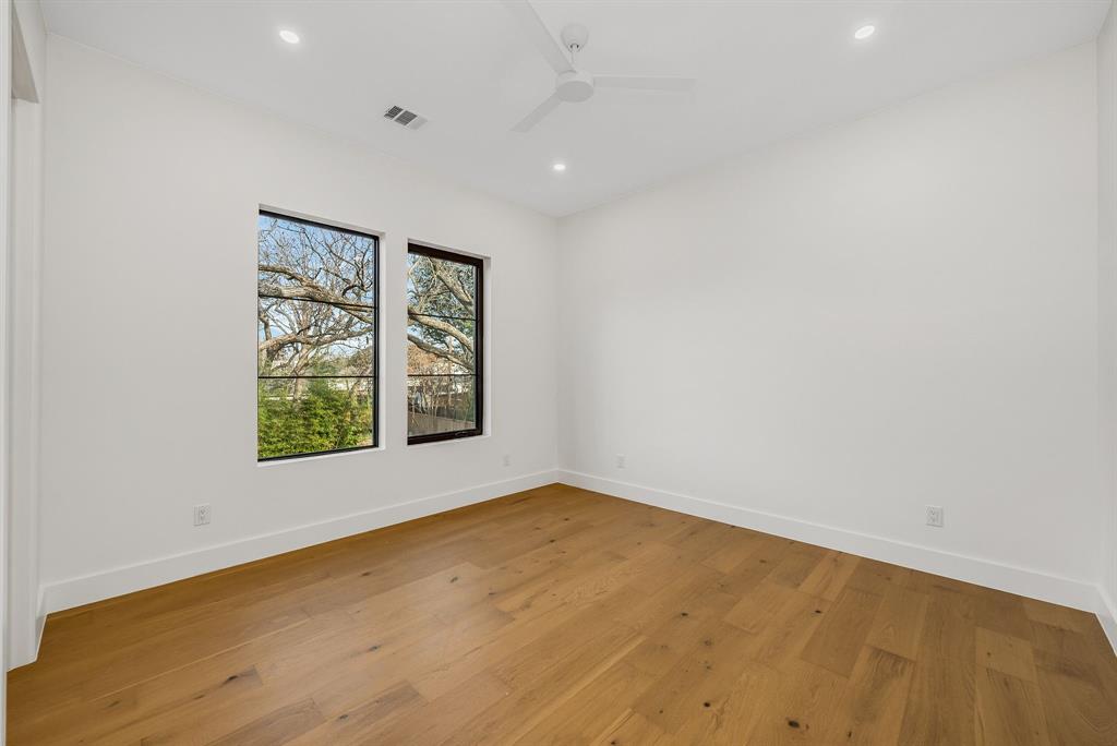 Shamrock Shores - Residential