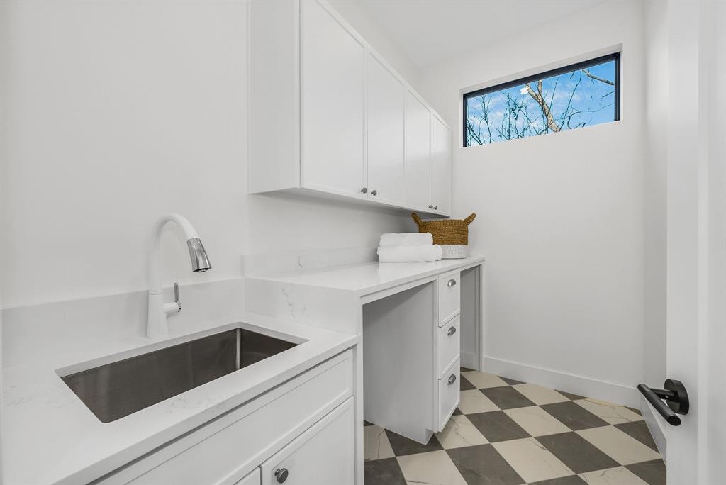 Shamrock Shores - Residential