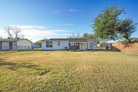 A home in Mineral Wells