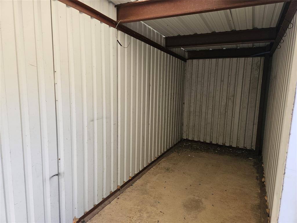 Holiday West Add - Residential Lease