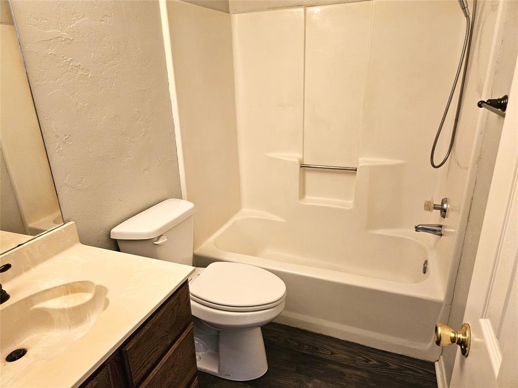 Holiday West Add - Residential Lease