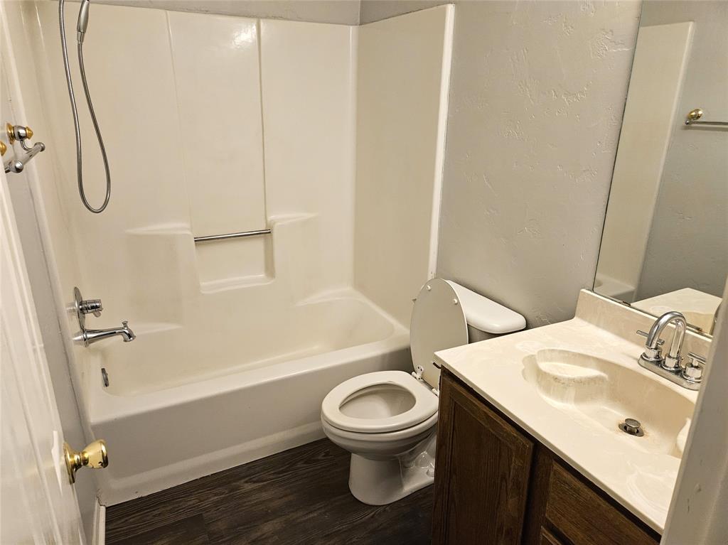 Holiday West Add - Residential Lease