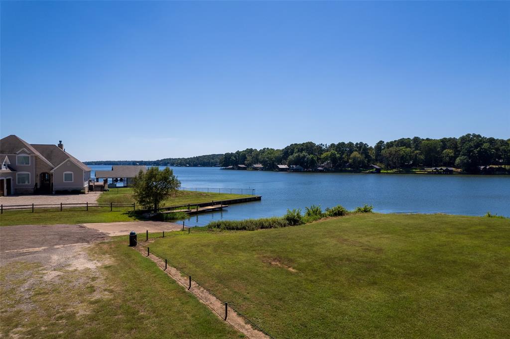 Tall Tree - Residential