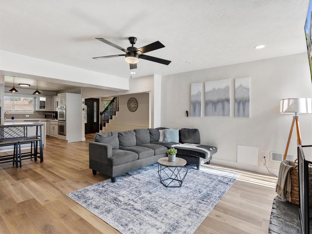 Braeburn Glen - Residential