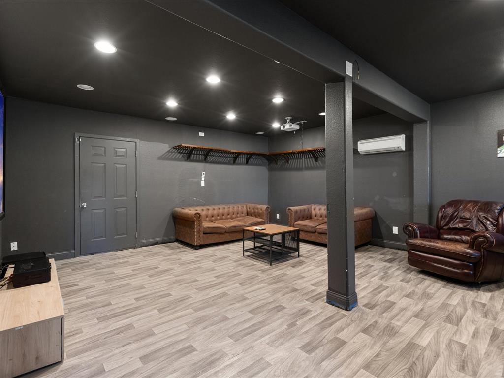 Braeburn Glen - Residential