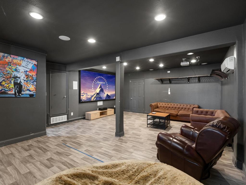 Braeburn Glen - Residential