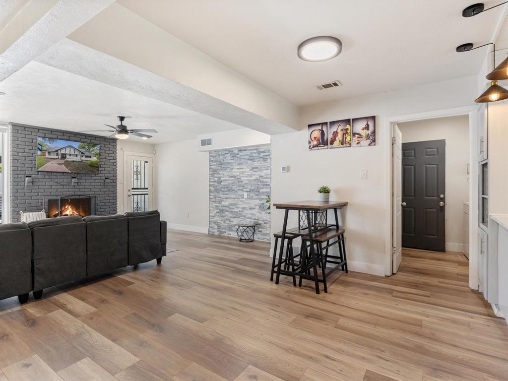 Braeburn Glen - Residential