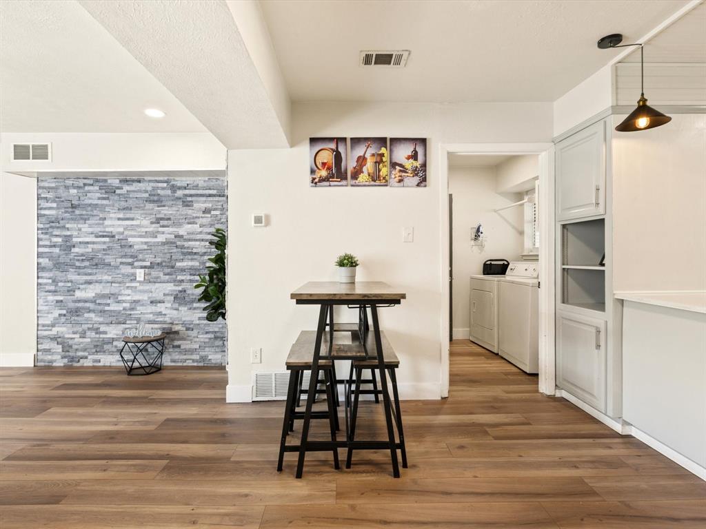 Braeburn Glen - Residential