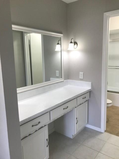 Crestwood Village 02 - Residential Lease