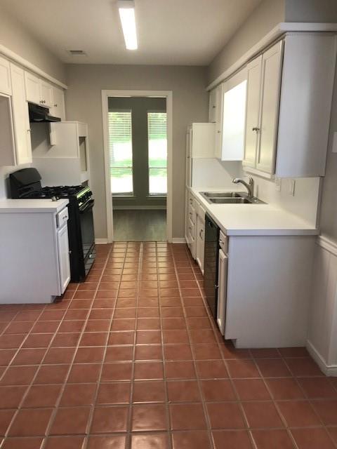 Crestwood Village 02 - Residential Lease