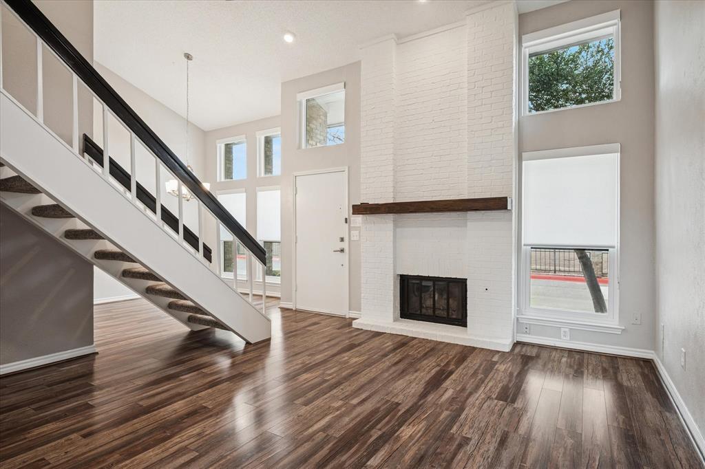 17490 Meandering Way 207