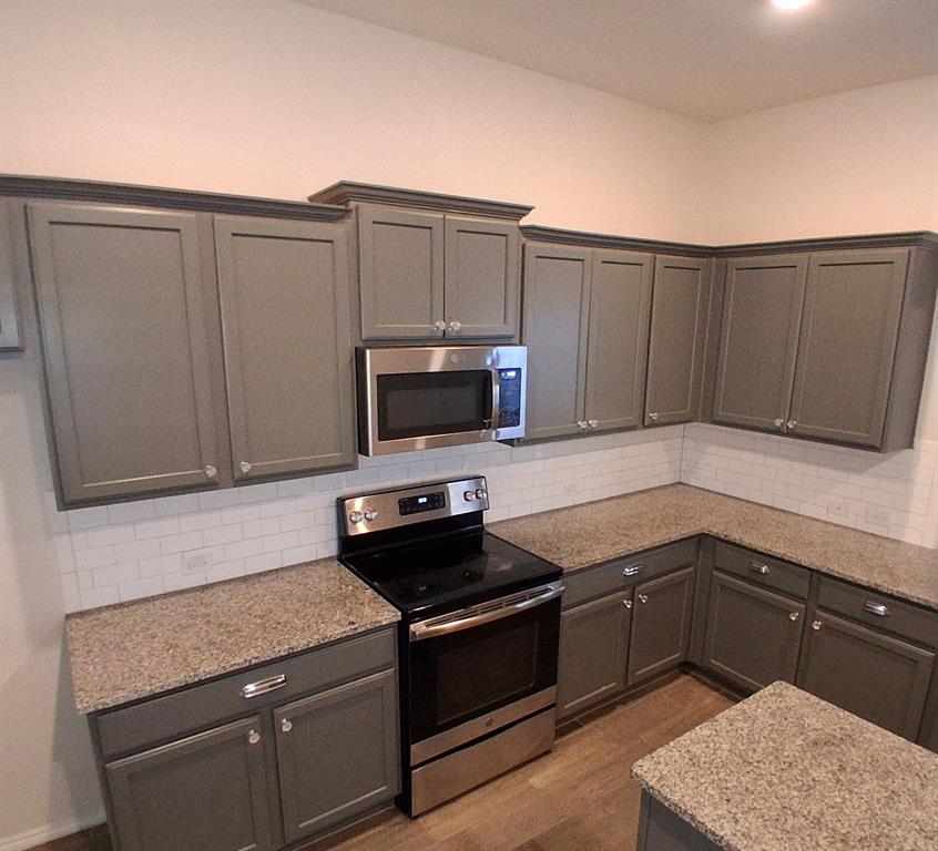 The Reserve At Chamberlain Cro - Residential