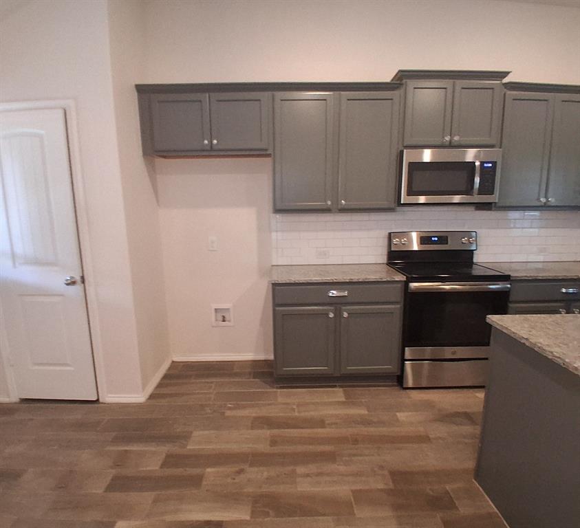 The Reserve At Chamberlain Cro - Residential