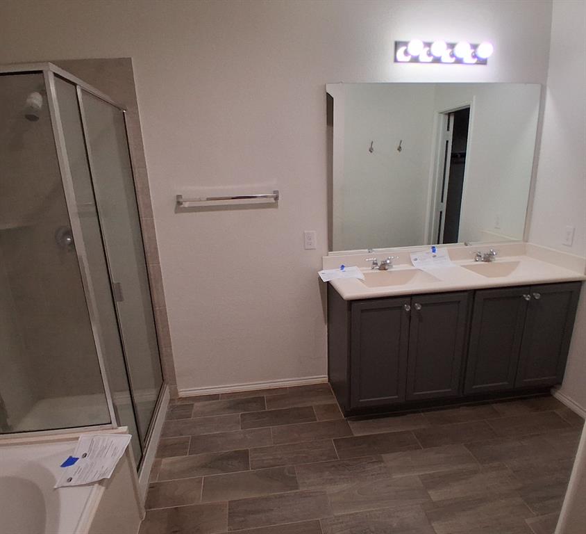 The Reserve At Chamberlain Cro - Residential