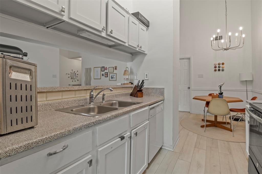 Woodhaven Condo - Residential