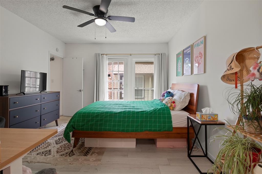 Woodhaven Condo - Residential
