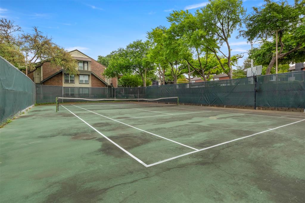 Woodhaven Condo - Residential