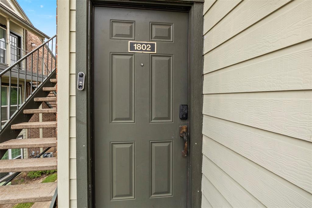 Woodhaven Condo - Residential