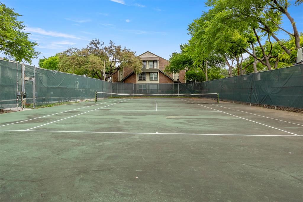 Woodhaven Condo - Residential