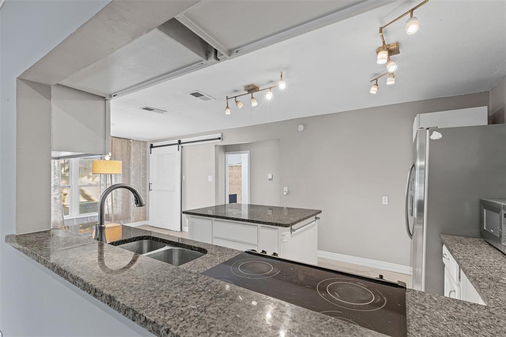 WEST OAKHURST - Residential