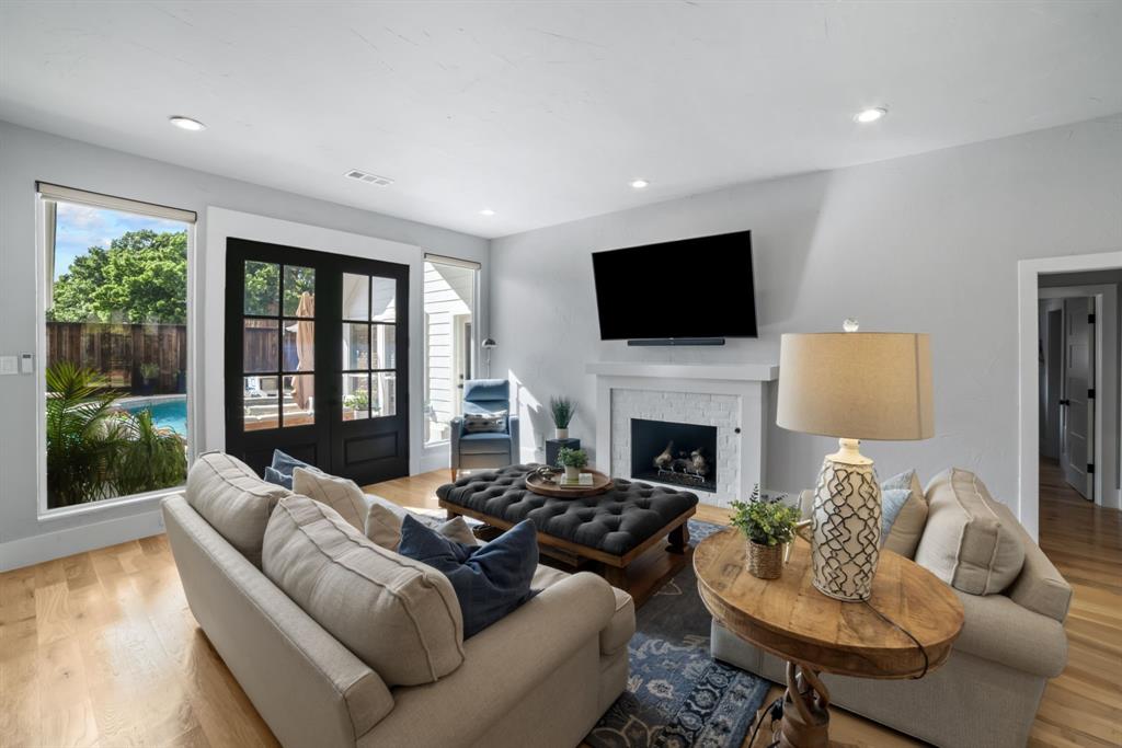 1801 Triple Crown Lane
