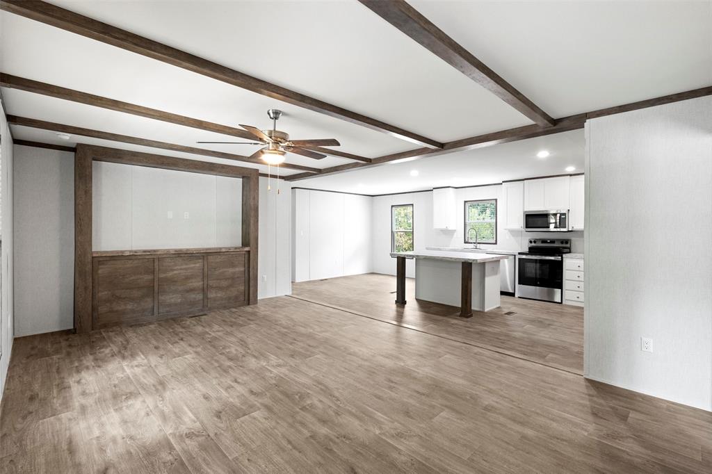 1494 Lynock Lane