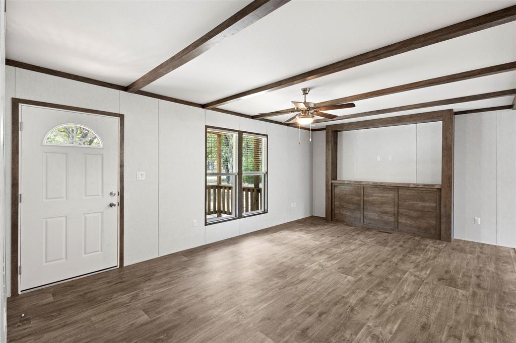 1494 Lynock Lane