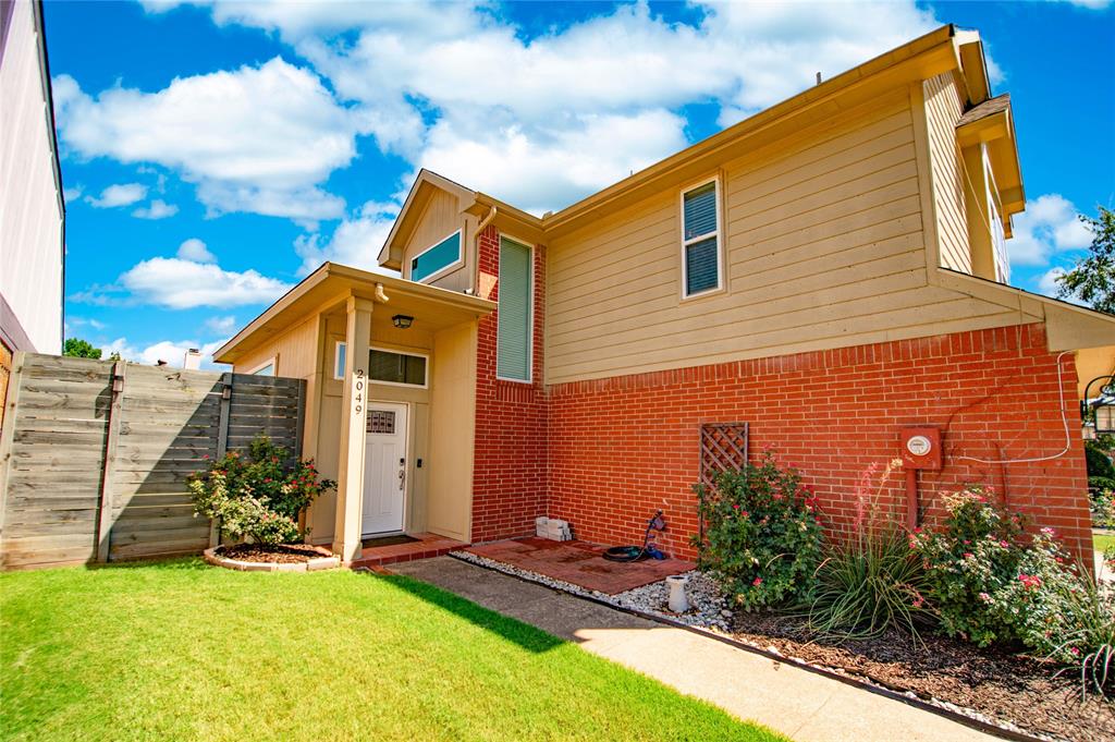 2049 Sienna Trail