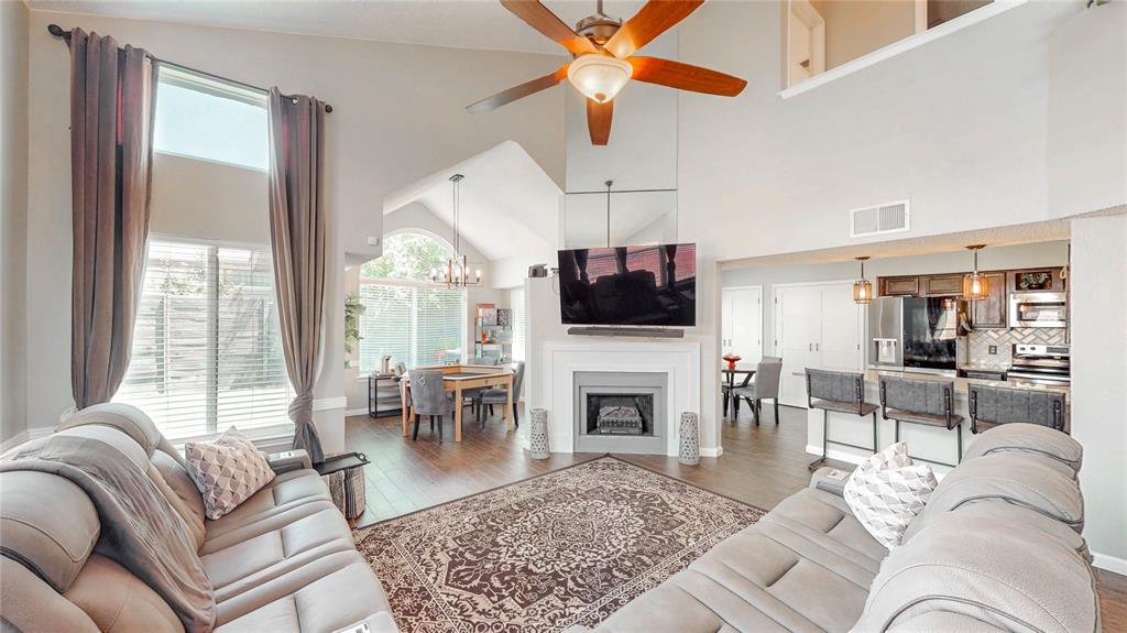 2049 Sienna Trail