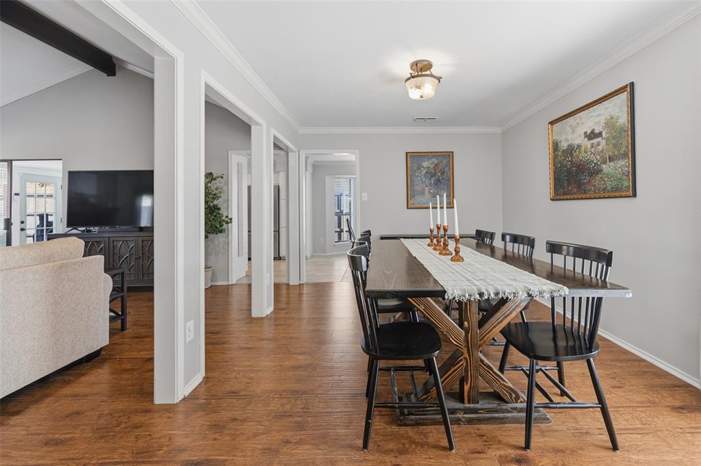 10120 Regent Row Street