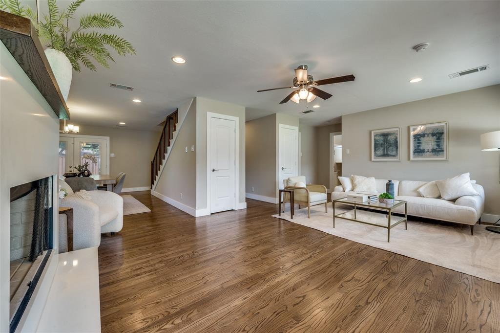 3889 Davila Drive