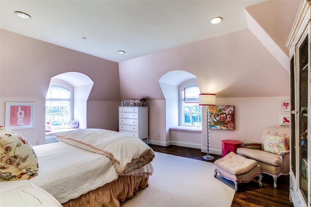 Lobello Estates - Residential