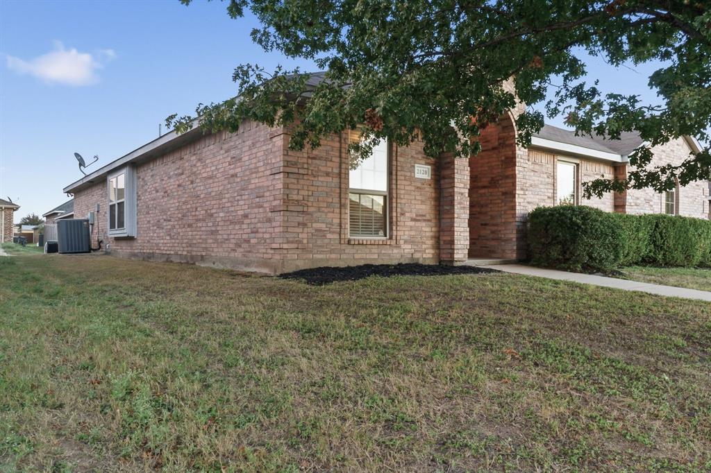 2120 Stonewood Drive