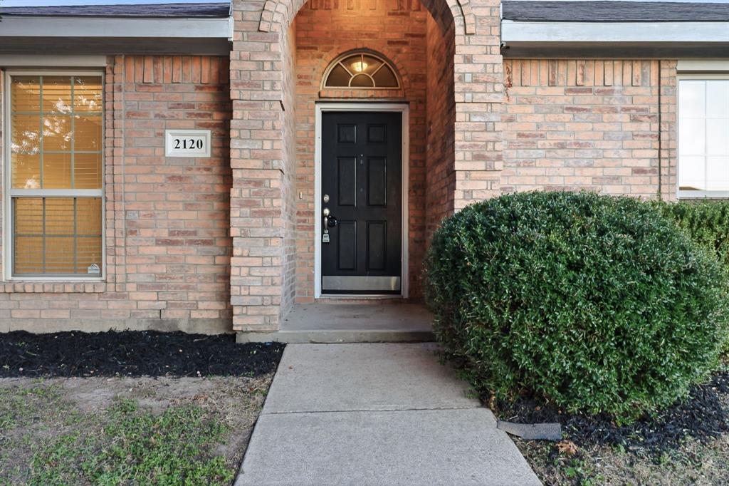 2120 Stonewood Drive