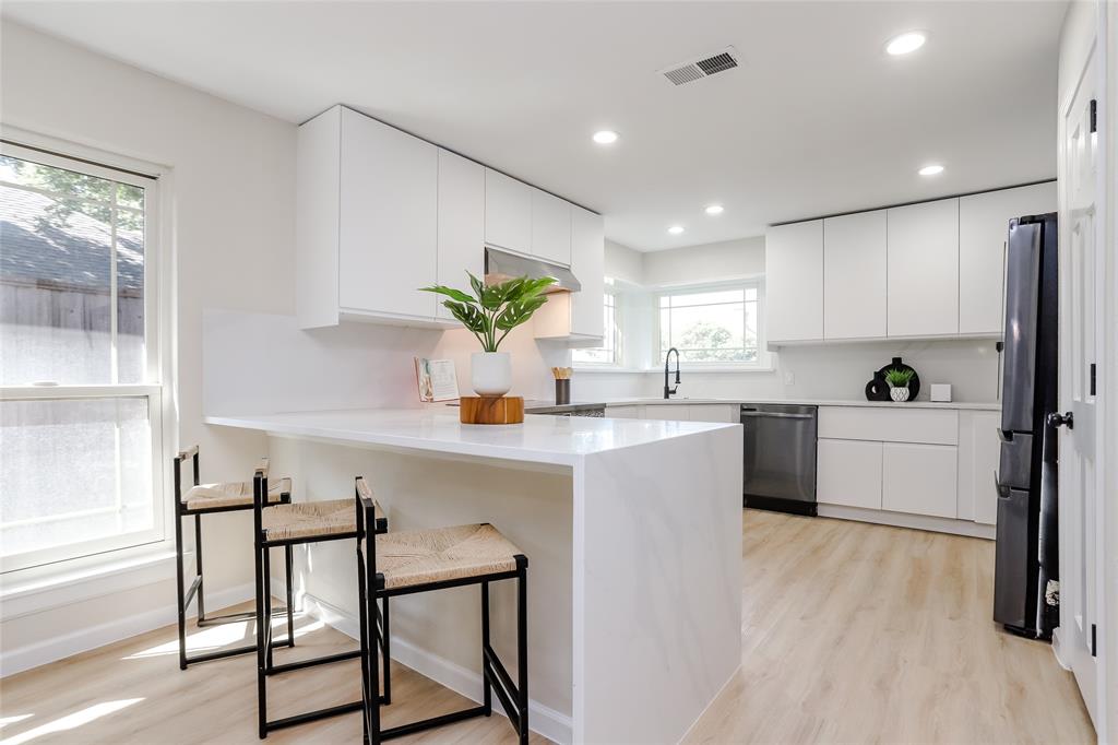 3112 Phaeton Court
