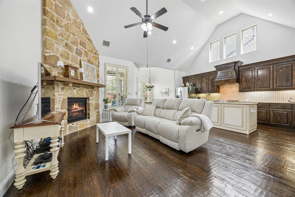 6413 Cimmaron Trail